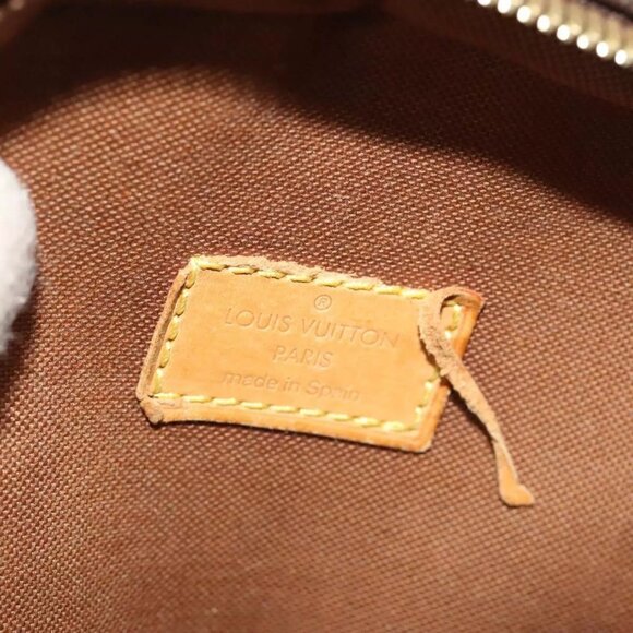 LOUIS VUITTON Monogram Pochette Gange Shoulder Bag - Picture 12 of 16